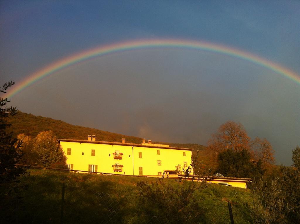 Agriturismo Villa Gabbiano Capodacqua  Екстер'єр фото