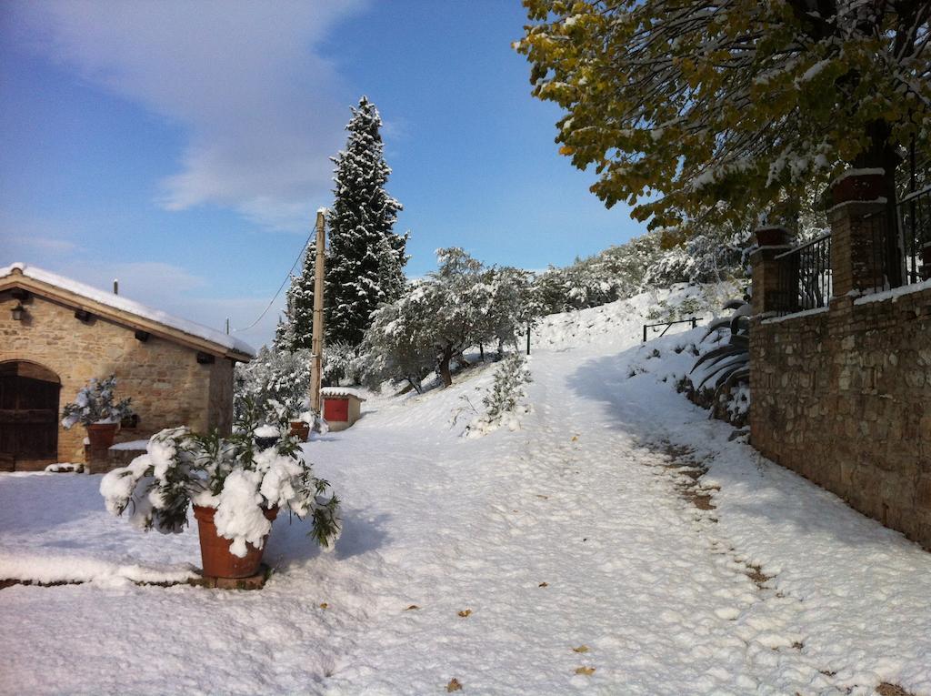 Agriturismo Villa Gabbiano Capodacqua  Екстер'єр фото